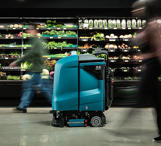 X4 ROVR Autonomous Floor Scrubber alt 9